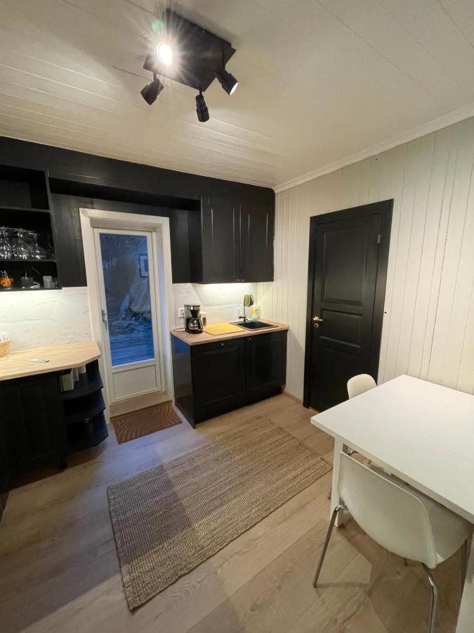 Nice Apartment Close To The Sea With Parking And Garden Arendal Dış mekan fotoğraf